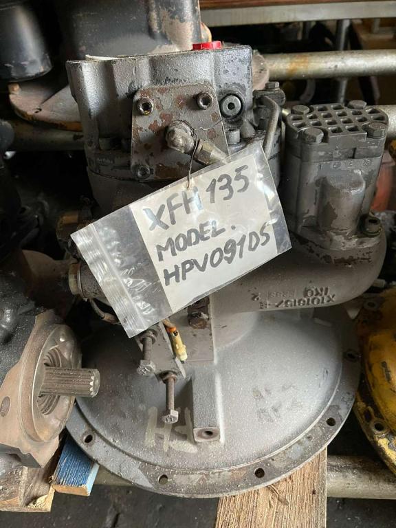 Pompa idraulica per Fiat Hitachi fh 135 Foto 1