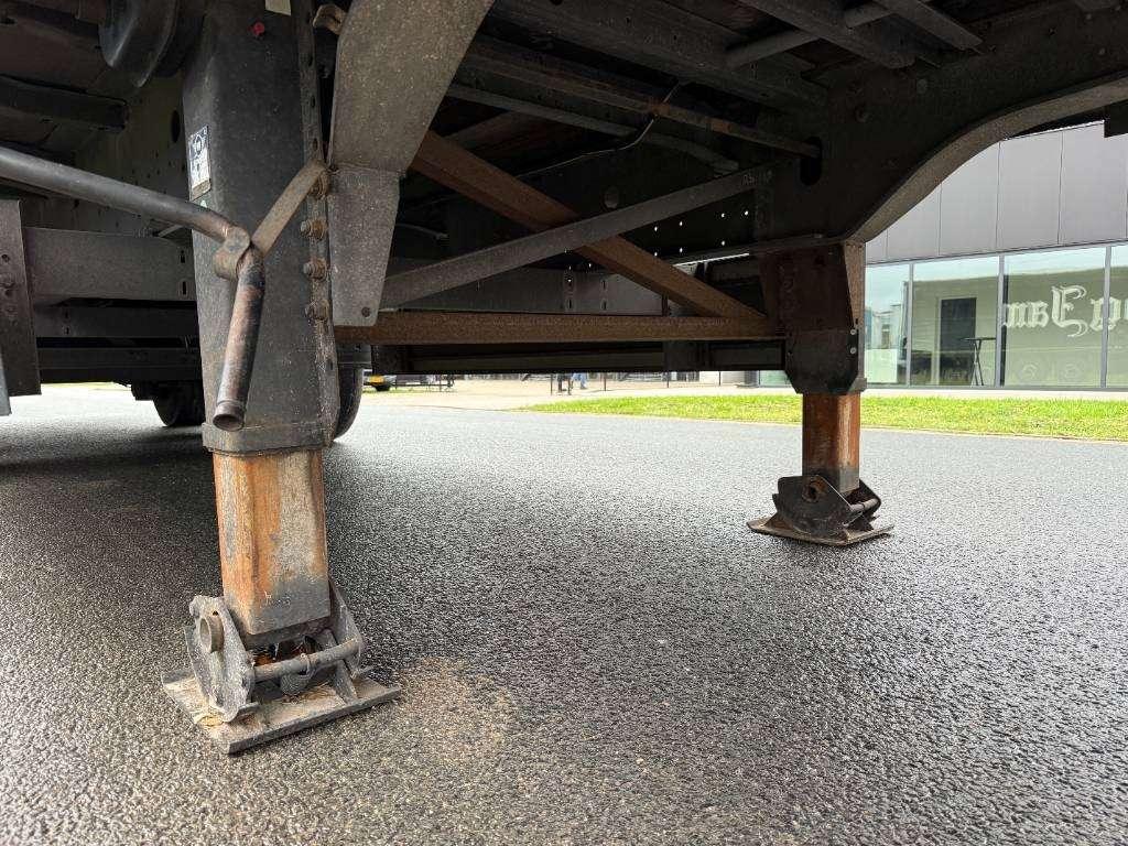 Schmitz Cargobull SCB*S3T Drankentrailer / 3 Axles / Speed Curtain Foto 11