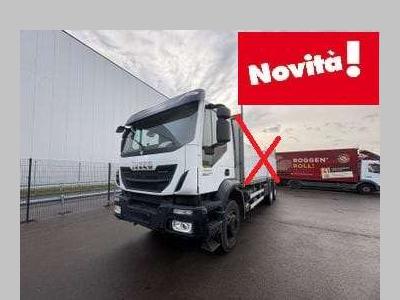 Iveco TRAKKER 360 / 260T36 in vendita da Procida Macchine S.r.l.