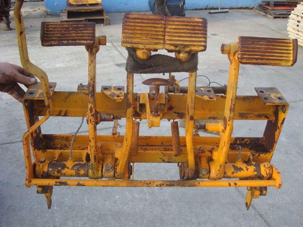 Pedipolatori per Fiat Allis FL10B, AD10B Foto 4