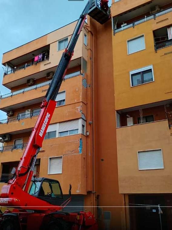 Manitou rotativo Foto 2