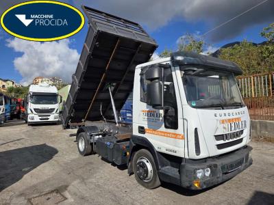 Iveco EUROCARGO CUBE 80E22P in vendita da Procida Macchine S.r.l.