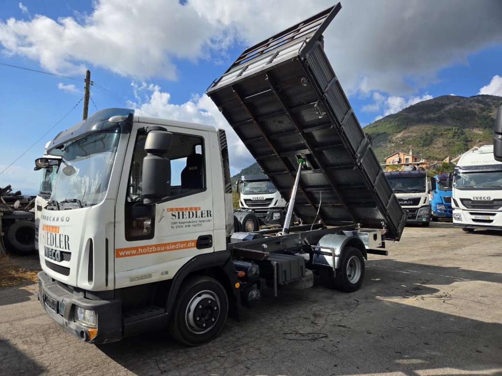 Iveco EUROCARGO CUBE 80E22P Foto 23