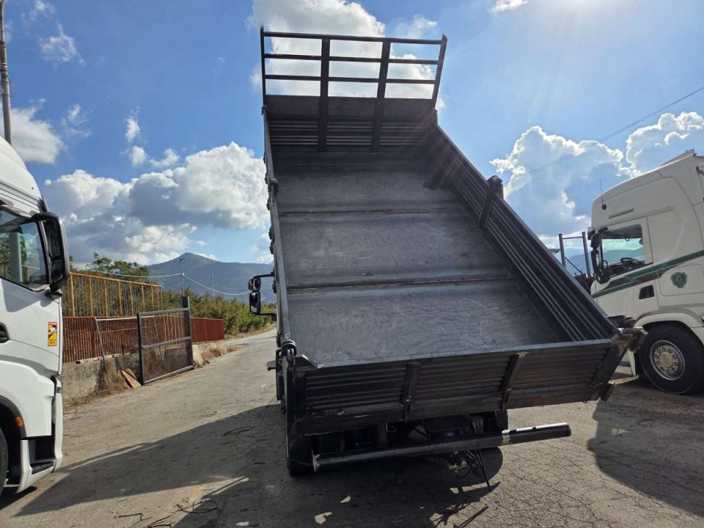 Iveco EUROCARGO CUBE 80E22P Foto 8