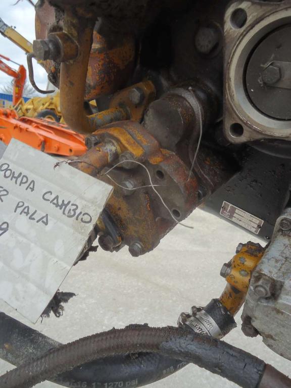 Pompa idraulica cambio per Fiat Allis FL9 Foto 2