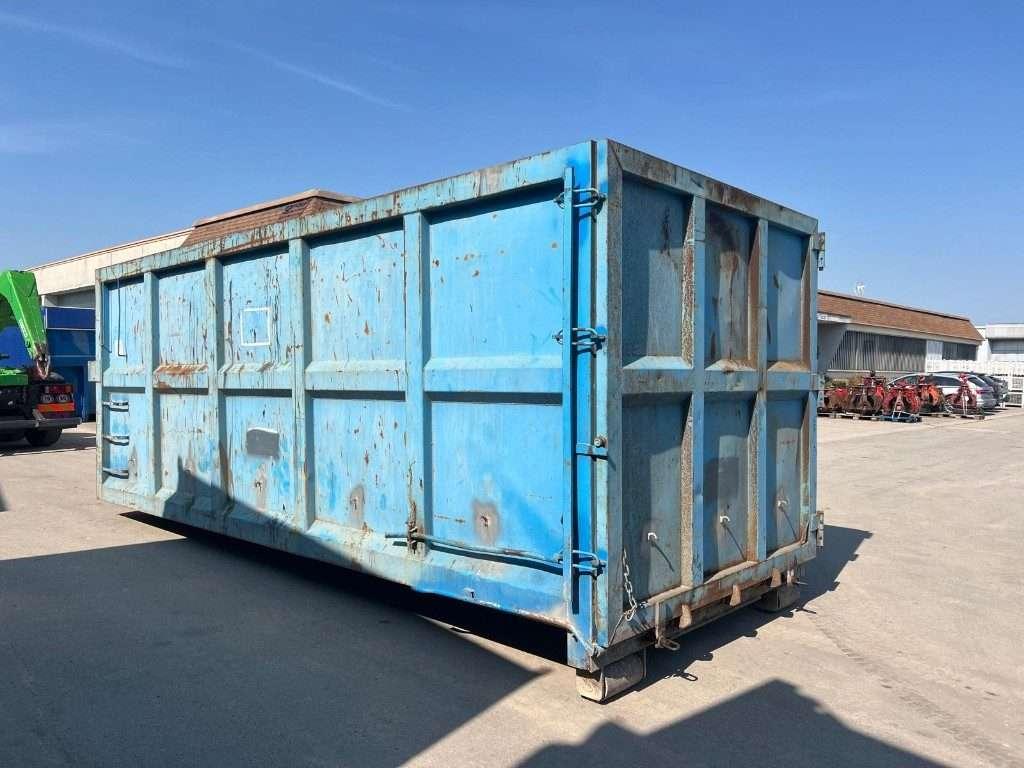 CONTAINER SCARRABILE USATO A CIELO APERTO Foto 2
