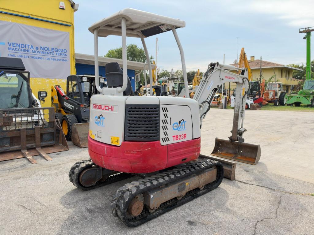 Takeuchi TB23R Foto 3