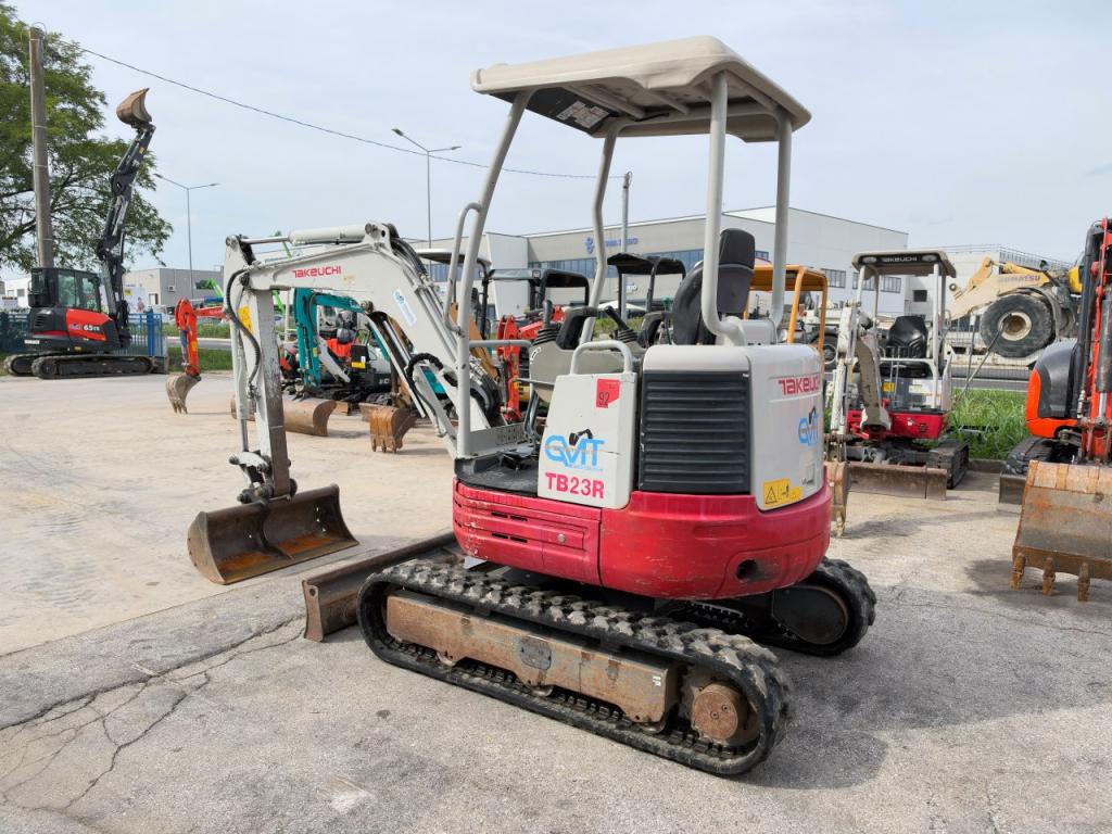 Takeuchi TB23R Foto 4