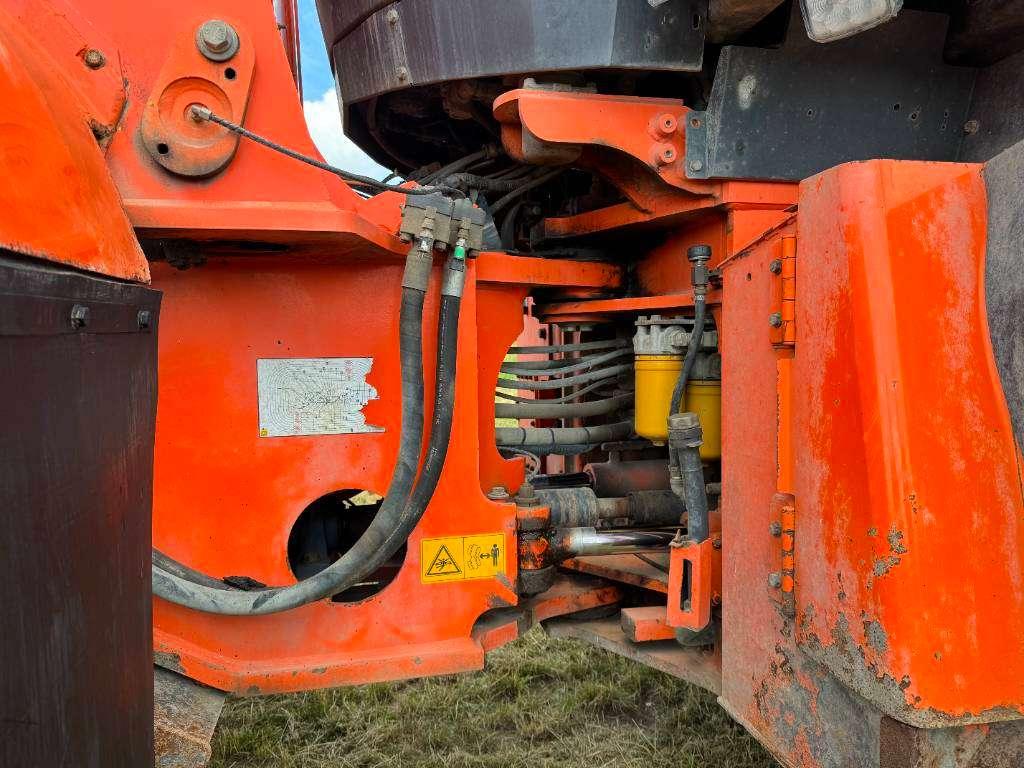 Hitachi ZX310-6 - 3rd Function / Automatic Greasing Foto 21