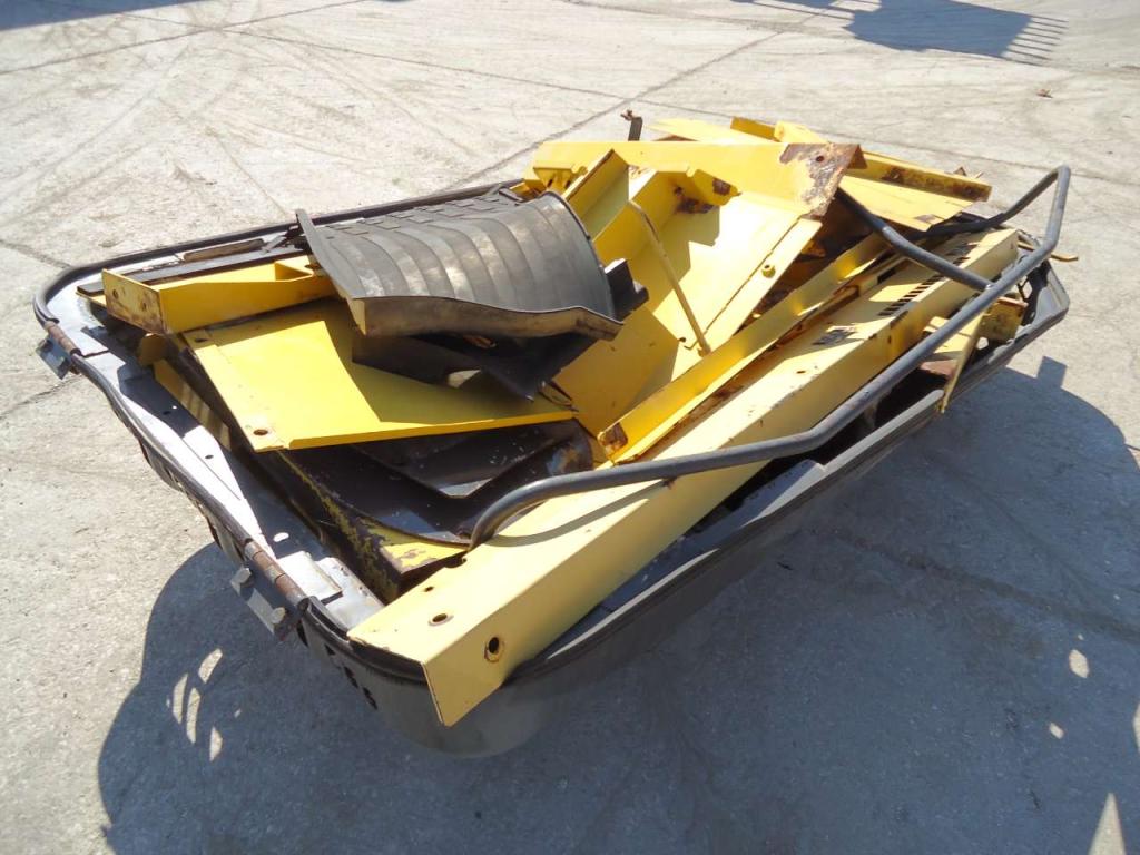 Cofanatura e carter carrozzeria per New Holland 385B Foto 1