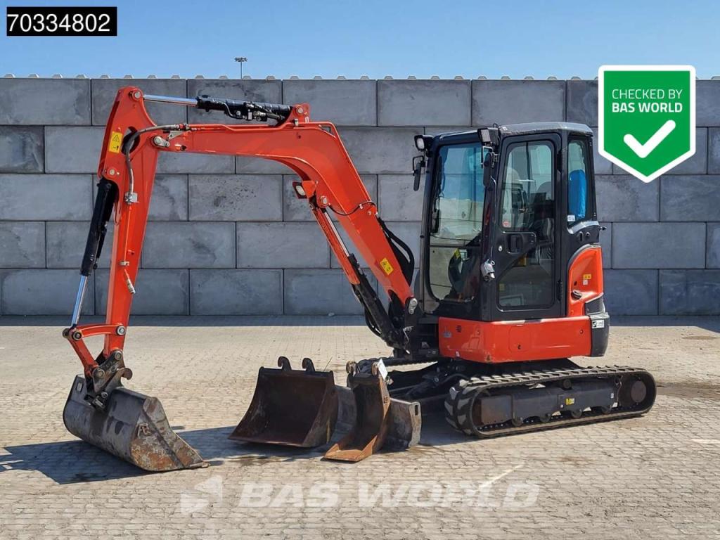 Kubota U36 -4 3 Buckets Foto 1