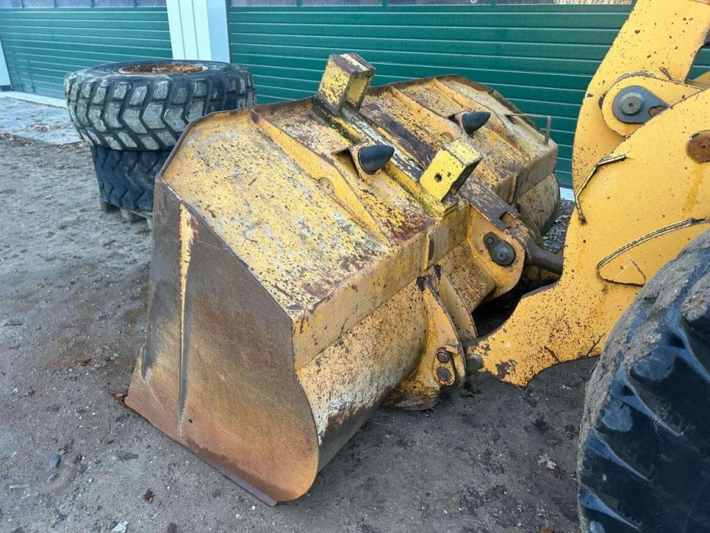 Liebherr L541 Included spare wheels Foto 16