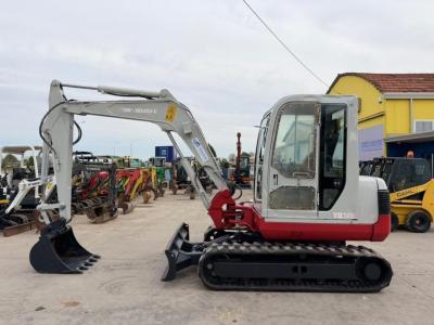 Takeuchi TB145