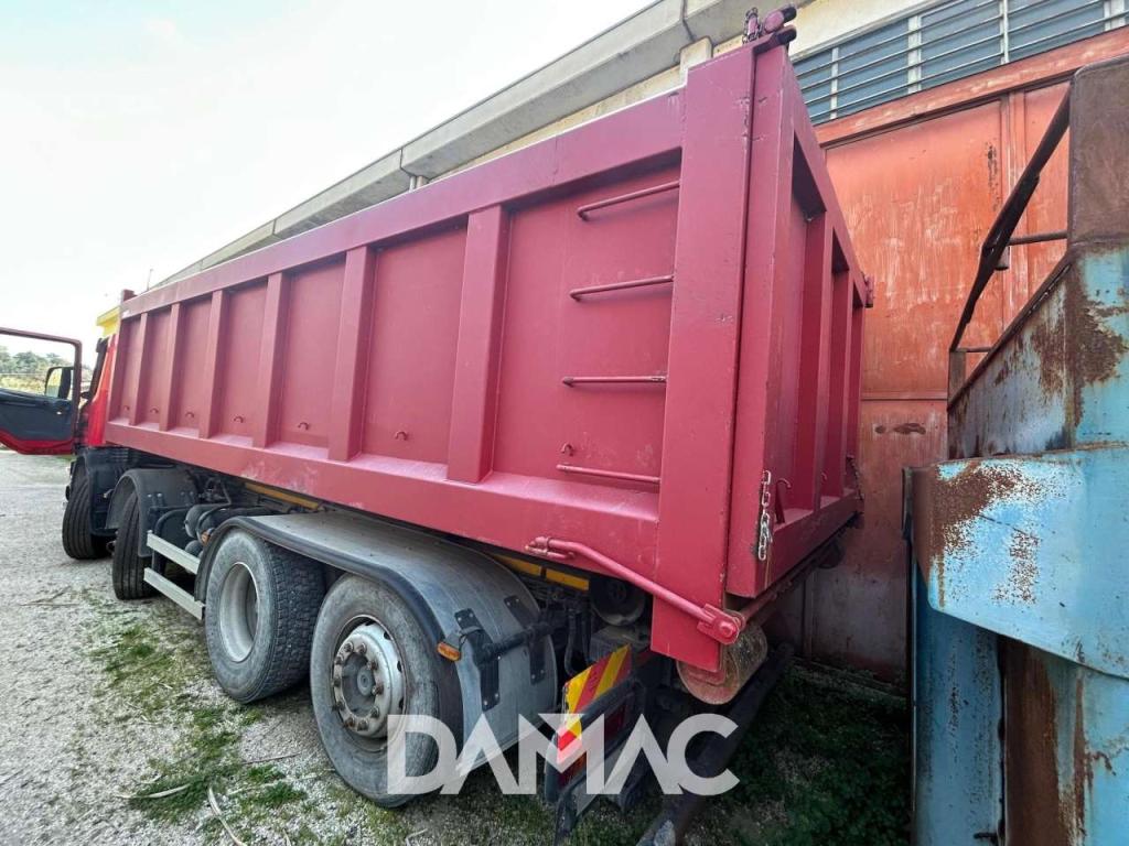 Scania 420 Foto 10