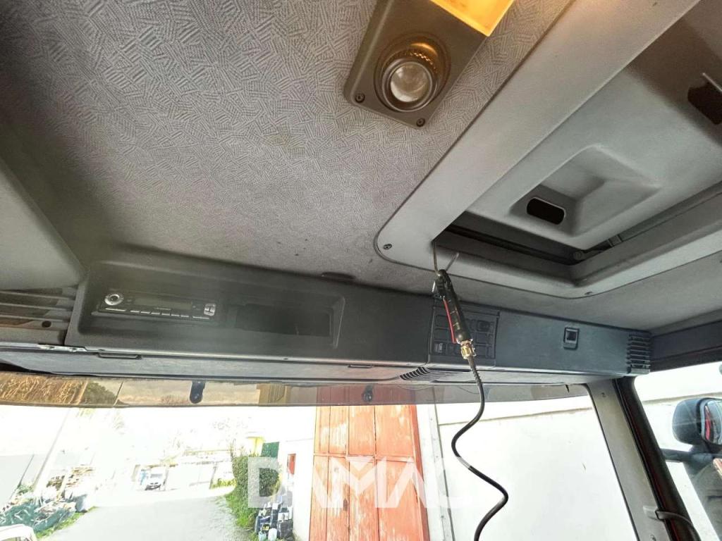 Scania 420 Foto 19