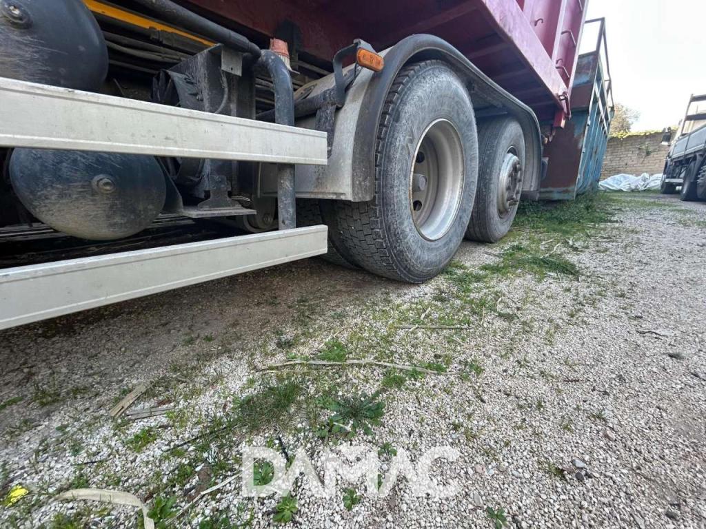 Scania 420 Foto 7