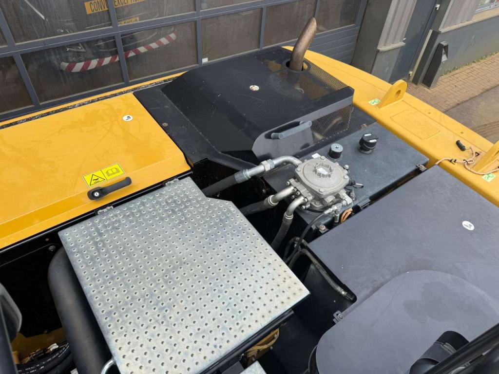 Caterpillar M320F Foto 18