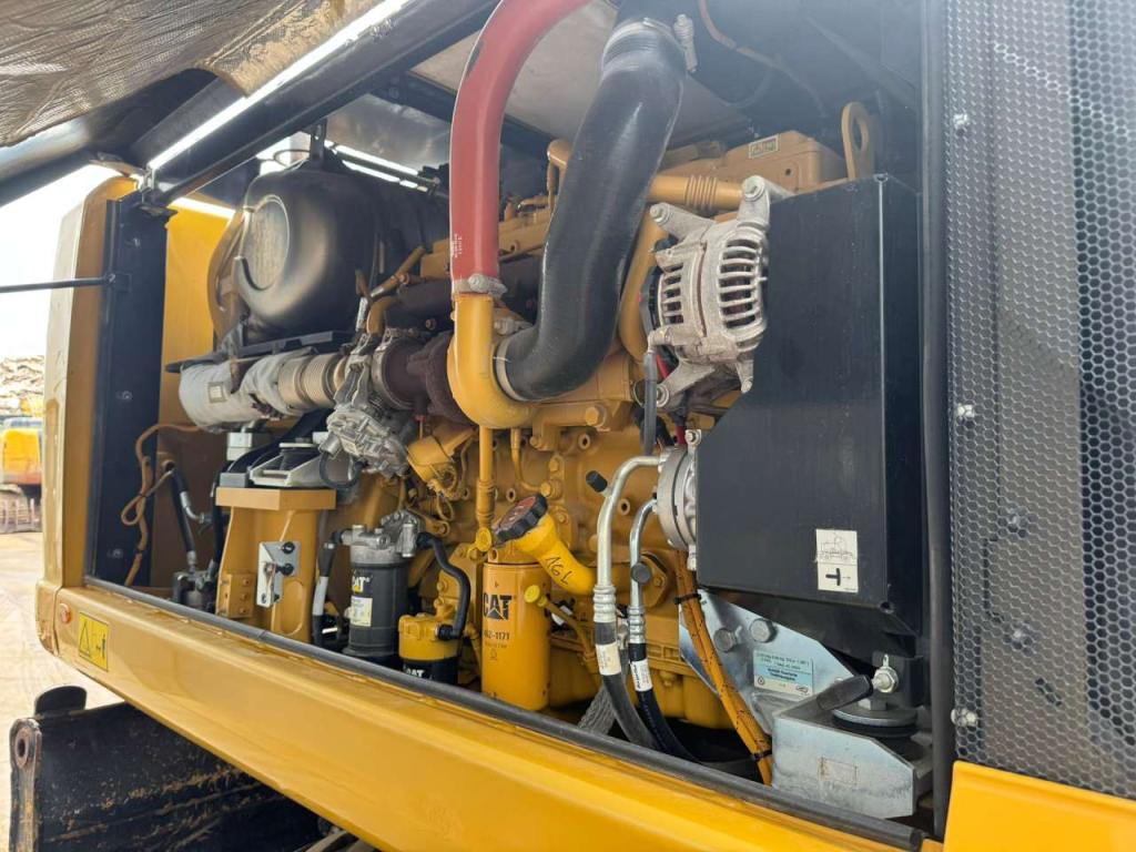 Caterpillar M320F Foto 22