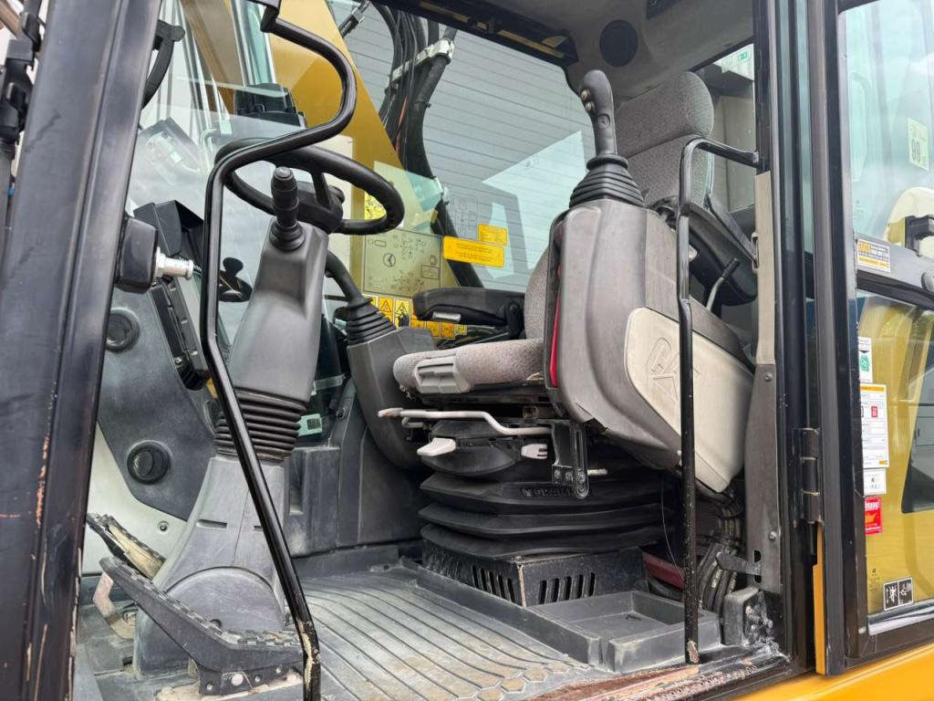 Caterpillar M320F Foto 29