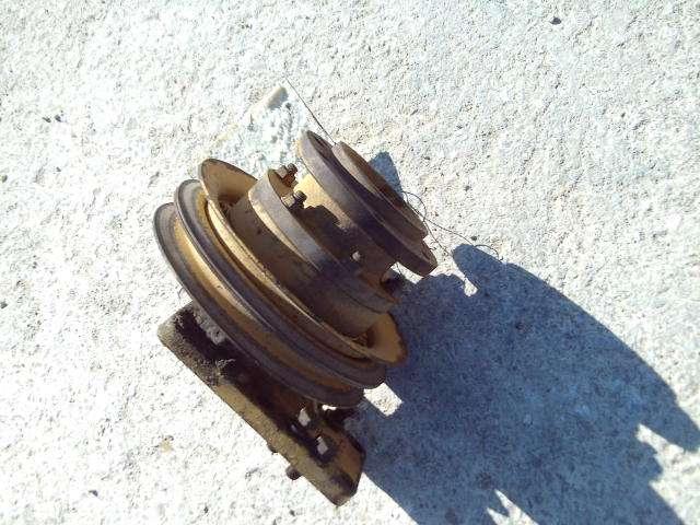 Puleggia per Caterpillar 951C - MOTORE 3304 Foto 1
