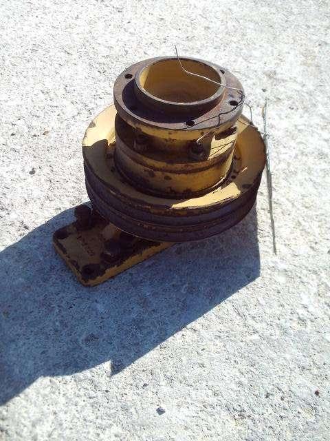 Puleggia per Caterpillar 951C - MOTORE 3304 Foto 2