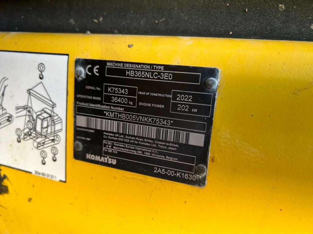 Komatsu HB365NLC-3E0 Foto 12