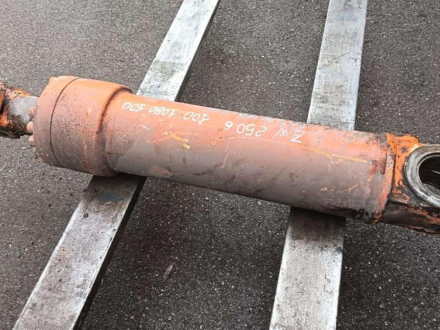 Pistone richiamo benna per Hitachi ZW 250 Foto 3