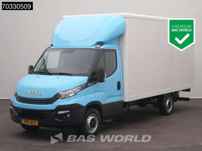 Iveco Daily 35S16 Automaat Laadklep Bakwagen 160PK AC/Climate Cruise Camera Euro6 Meubelbak Koffer Möbelk in vendita da BAS World B.V.