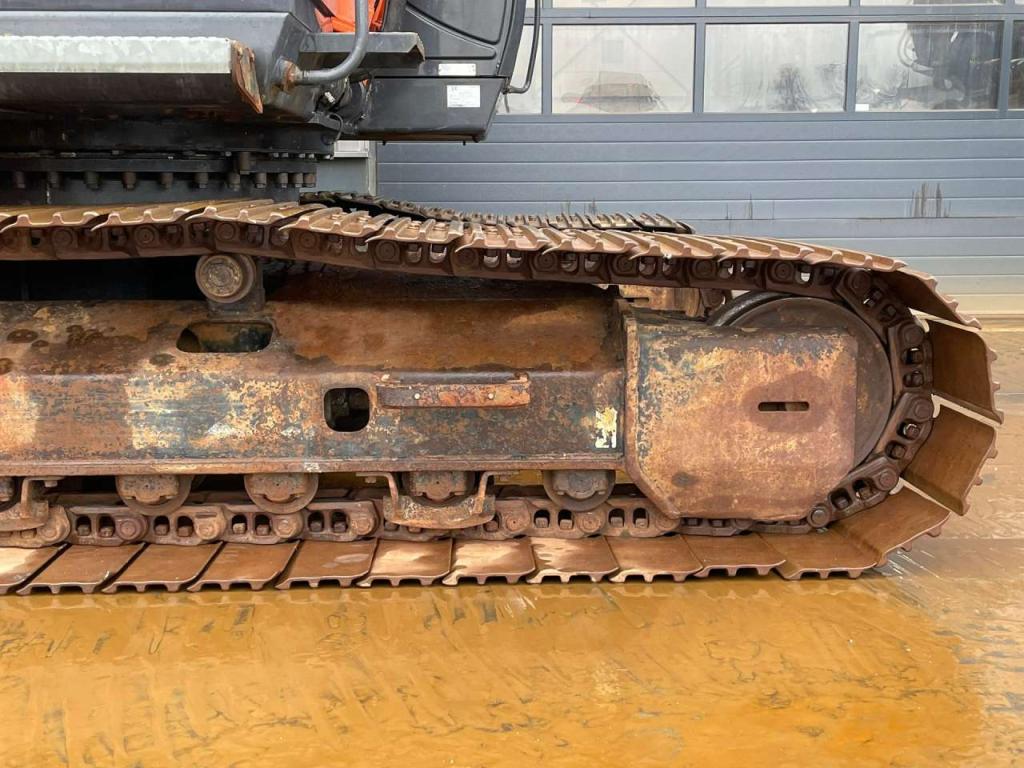 Hitachi ZX250LC-6 Foto 16