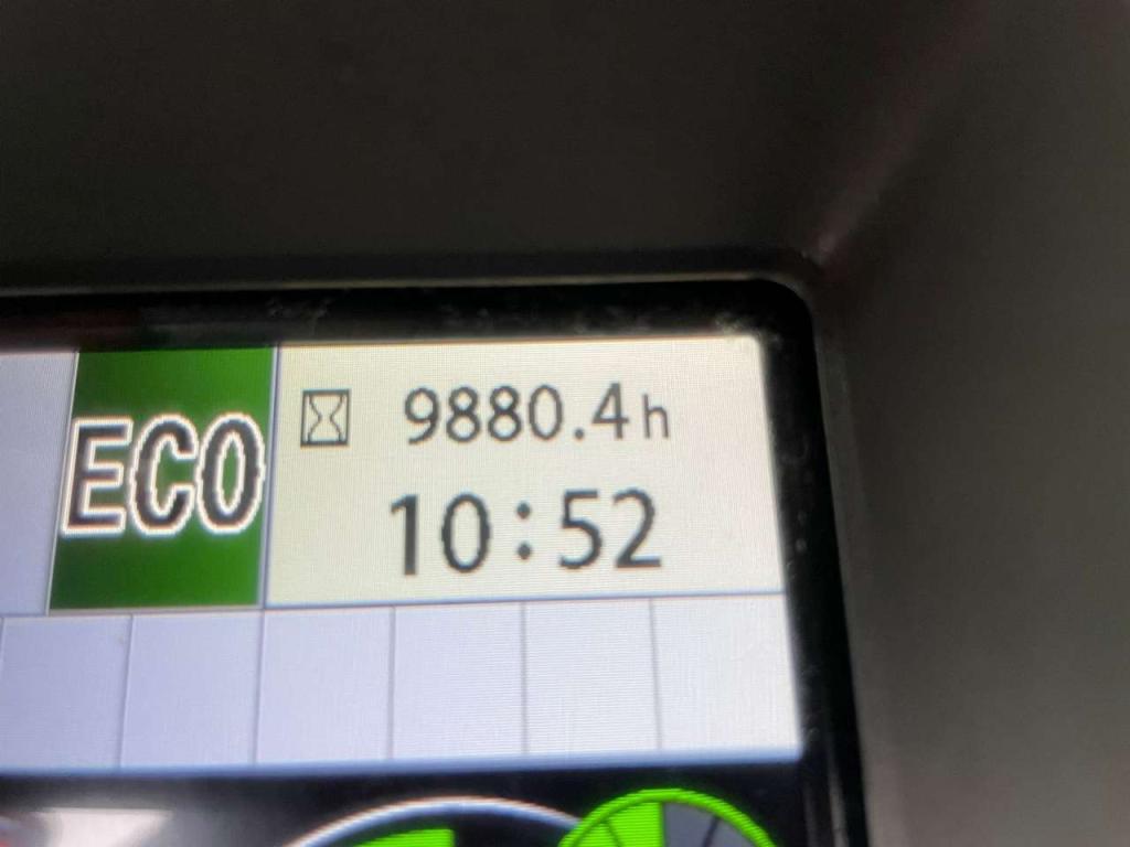 Hitachi ZX250LC-6 Foto 26