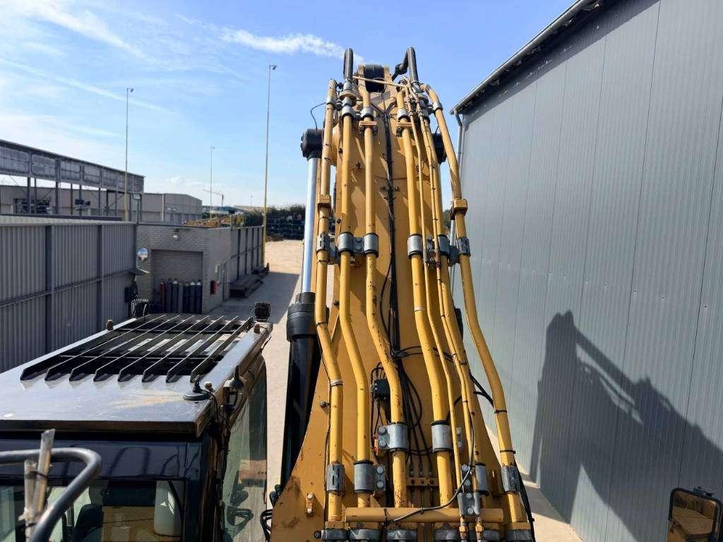 Caterpillar 374D L Foto 12