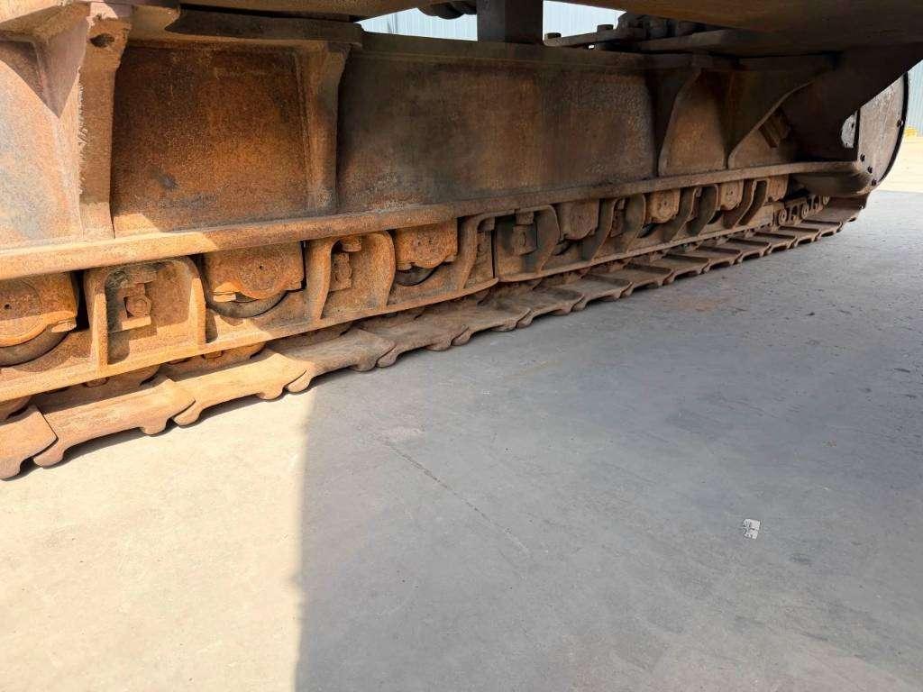 Caterpillar 374D L Foto 25