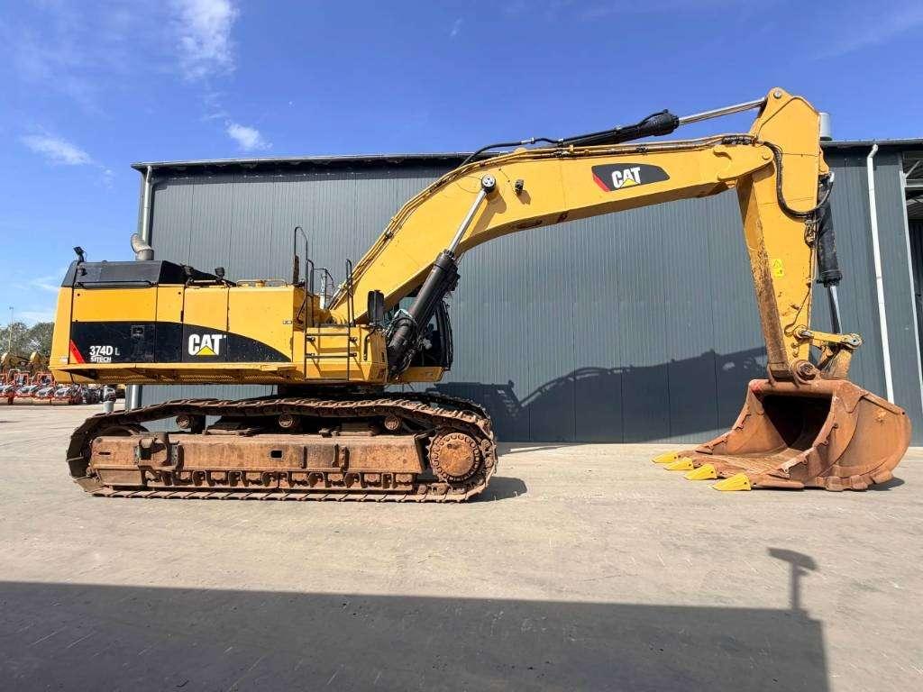 Caterpillar 374D L Foto 6