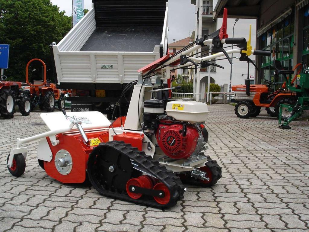 Tekna TTC 65 - CINGOLATA PROFESSIONALE - MOTORE HONDA GX Foto 7