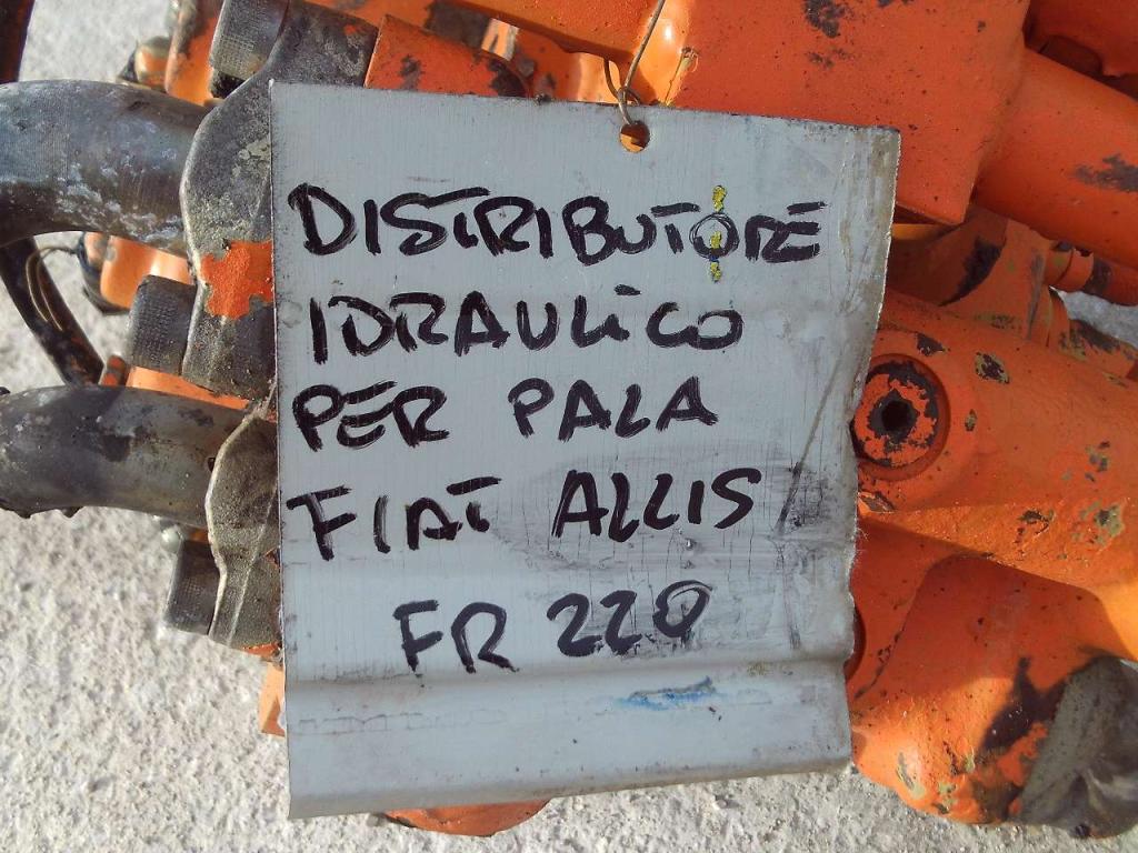 Distributore idraulico per Fiat Allis FR220 Foto 4