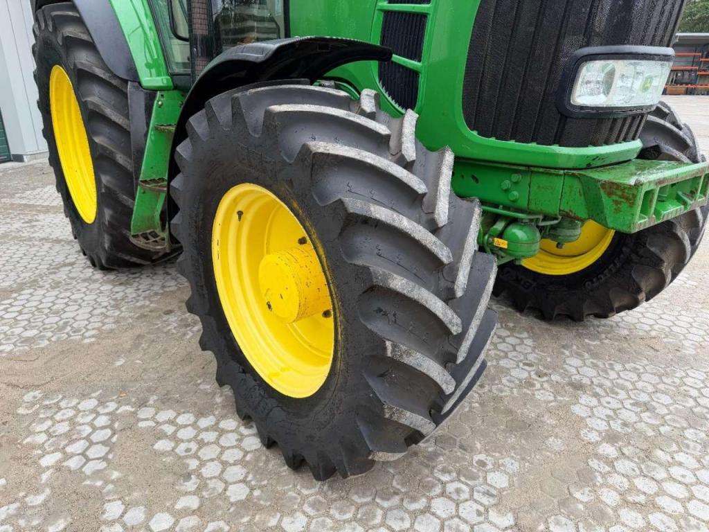 John Deere 7430 Excellent condition Foto 10