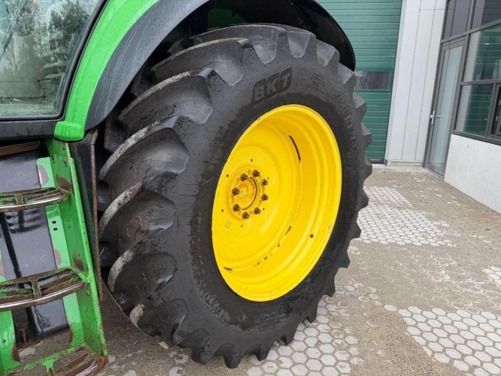 John Deere 7430 Excellent condition Foto 8