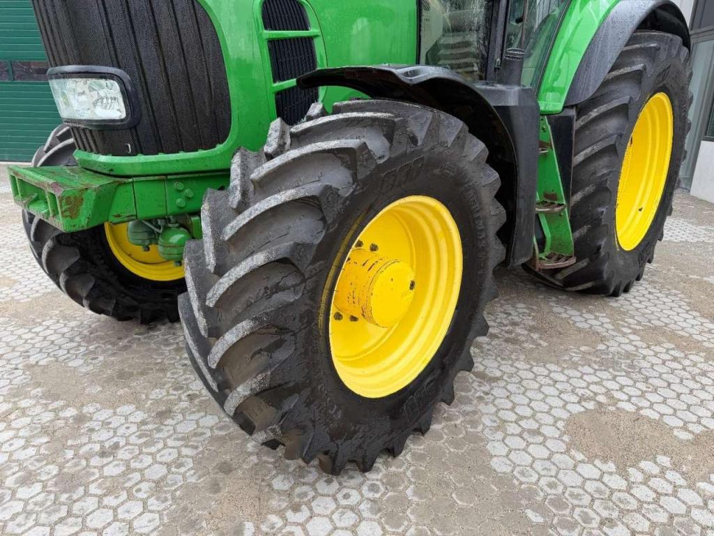 John Deere 7430 Excellent condition Foto 9