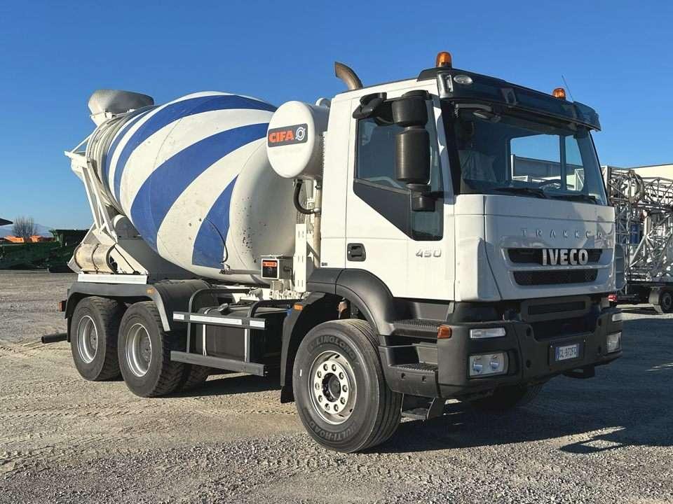 Iveco Trakker 450 6X4 Foto 17