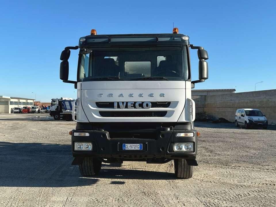 Iveco Trakker 450 6X4 Foto 18