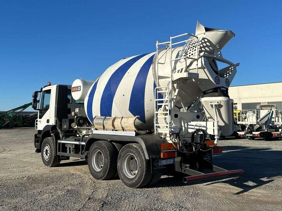 Iveco Trakker 450 6X4 Foto 3