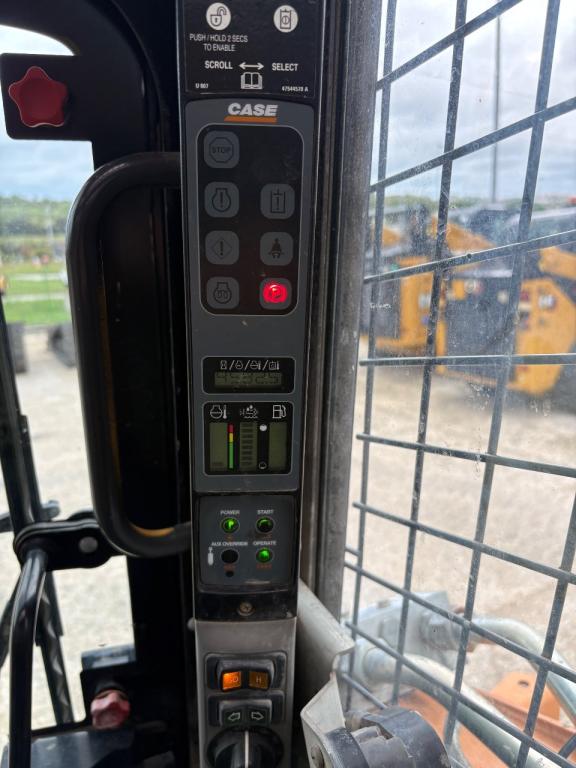 Case SR270 Foto 9