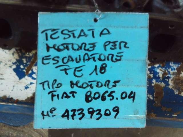 Testata motore per Fiat Allis FE18 - MOTORE FIAT 8065.04 - N. 4739309 Foto 6