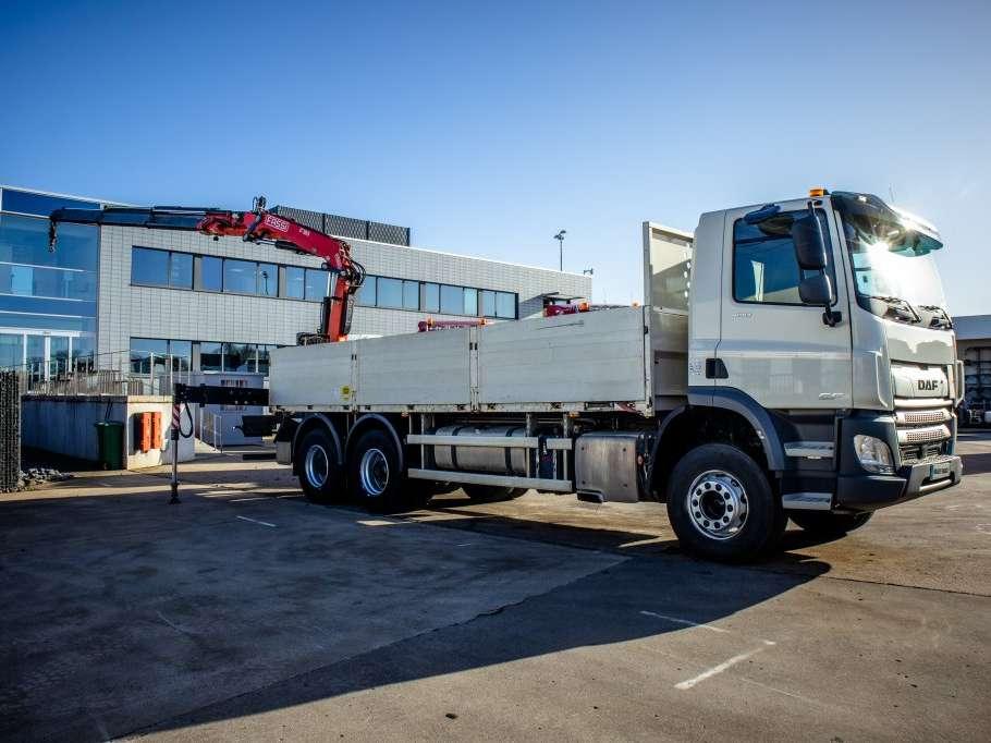 Daf CF 450-6X4+FASSI18T/M(3EXT)-78500KM Foto 2
