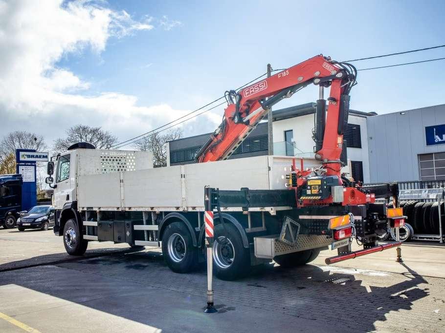 Daf CF 450-6X4+FASSI18T/M(3EXT)-78500KM Foto 6