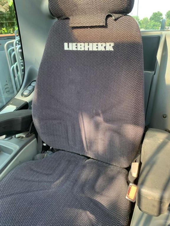 Liebherr A910 COMPACT Foto 5