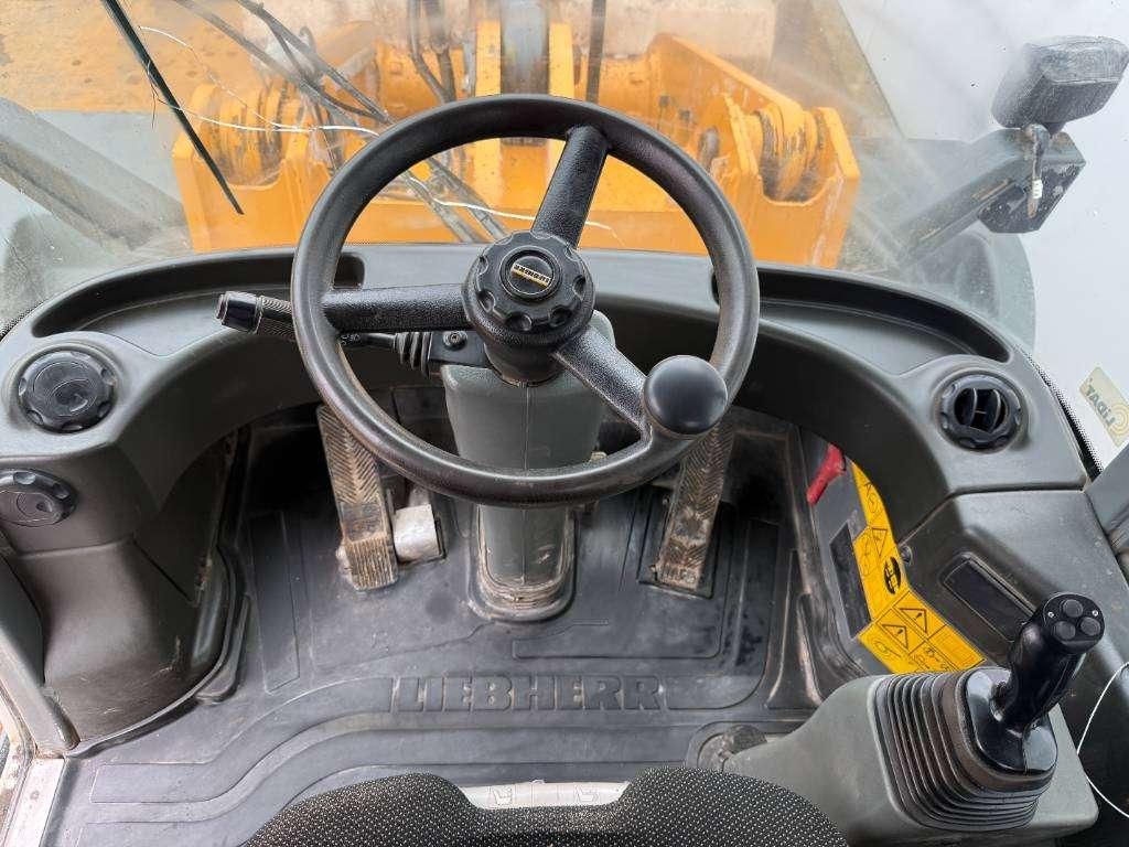 Liebherr L550 - Automatic Greasing / Good Tyres! Foto 9