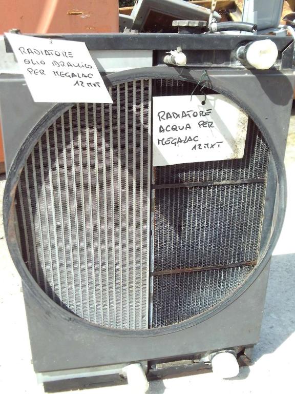 Radiatore olio idraulico per Mecalac 12MXT Foto 3