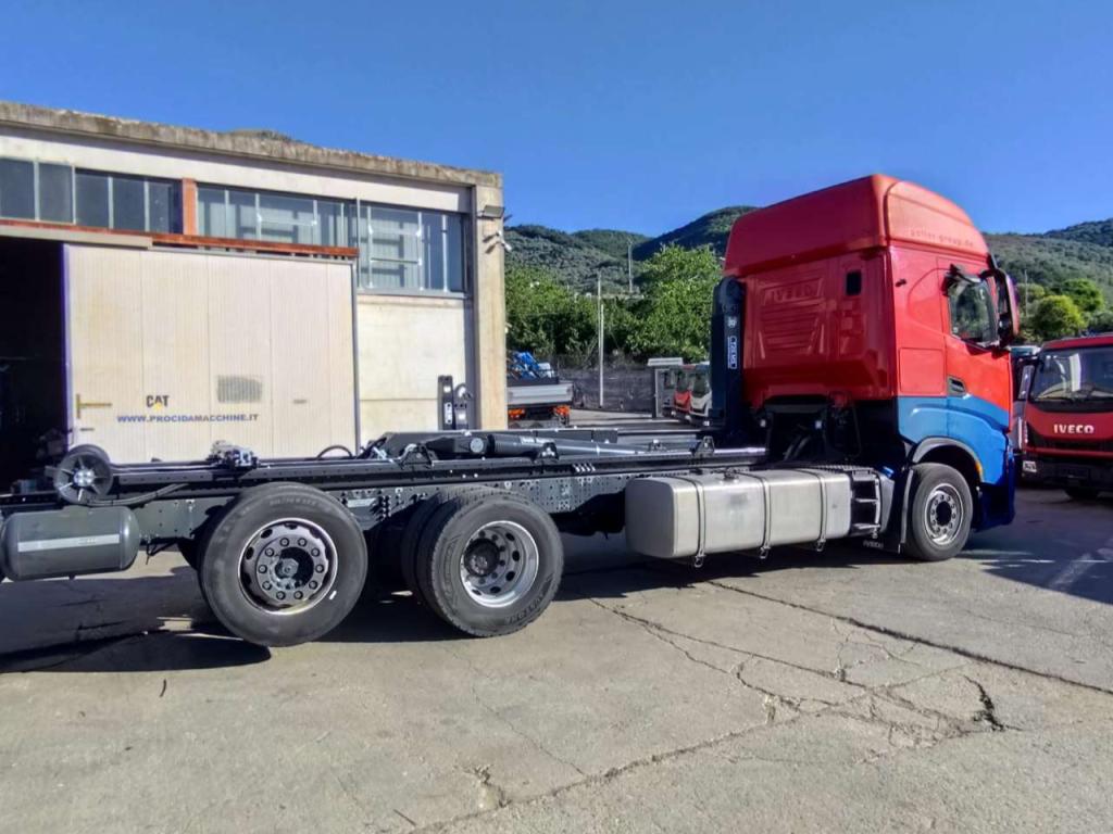 Iveco S-WAY AS260S48 Y Foto 17