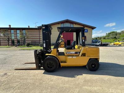 Caterpillar DP50K in vendita da MAC 3 Srl